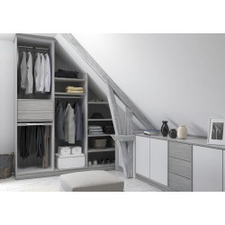 Шкафы под углом  для мансарды 